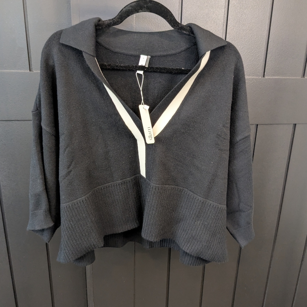 Glam Black and Cream V-Neck Sweater